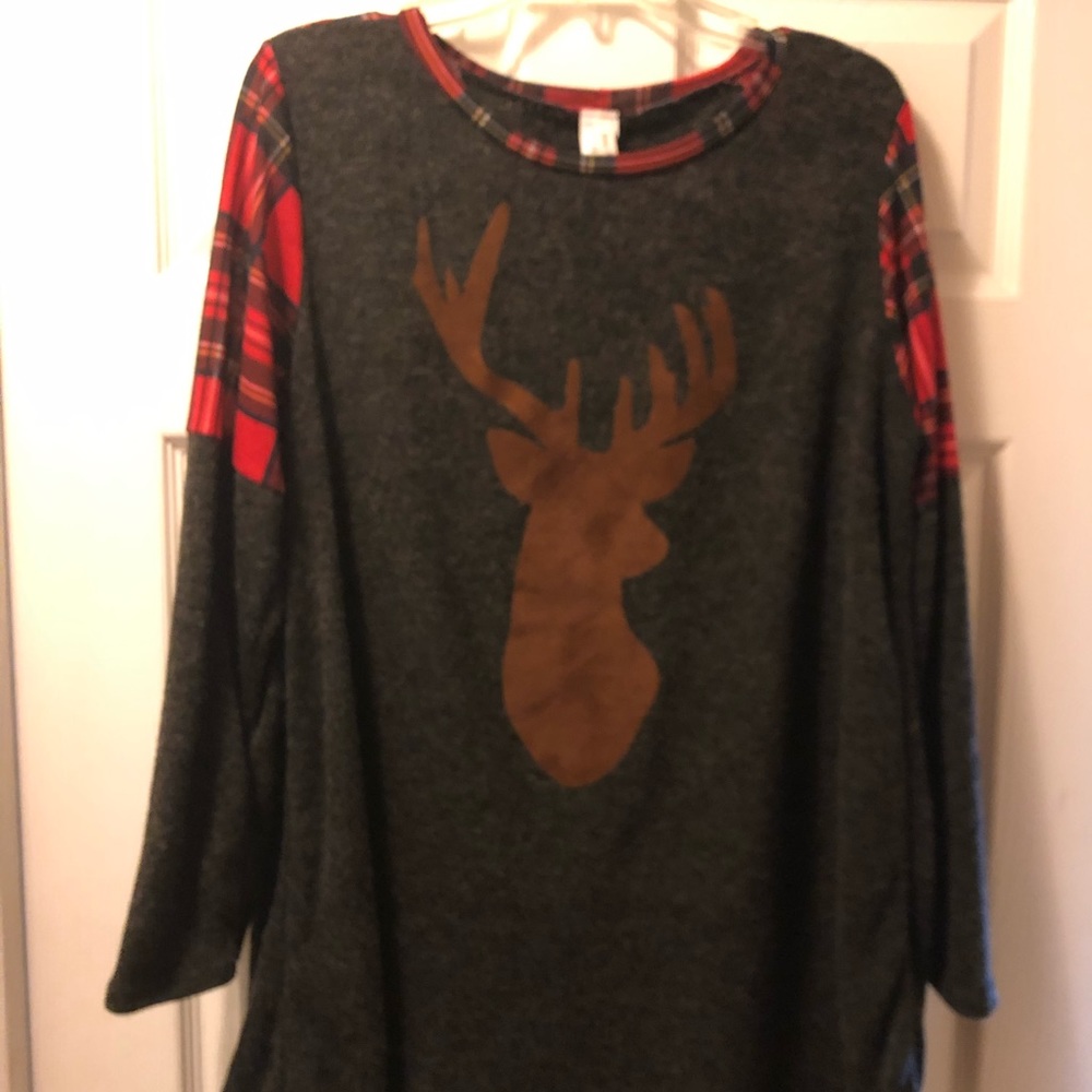 Holiday top